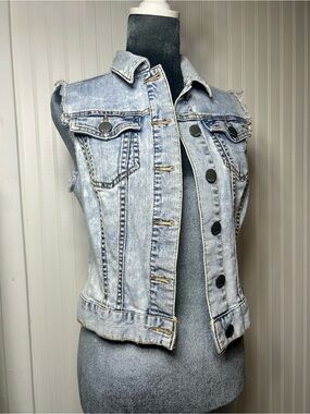 a.n.a Light Blue Denim Vest Jacket